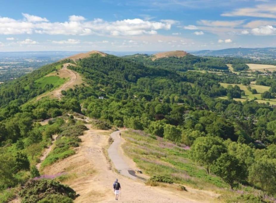 Charming Malvern Cottage With Outstanding Views Malvern Wells Dış mekan fotoğraf